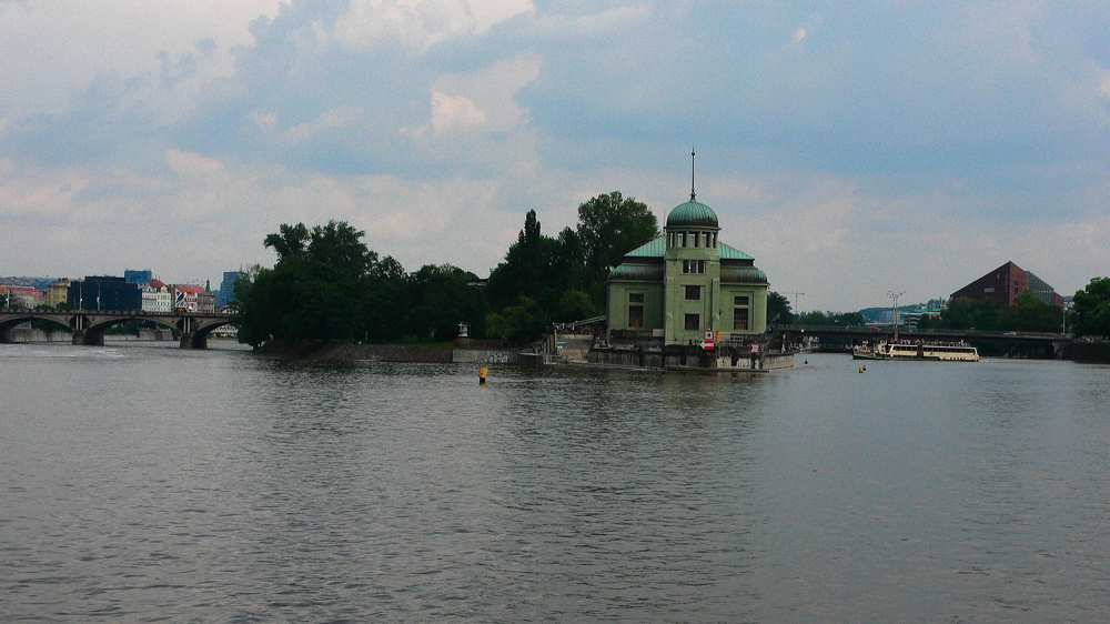 p1010760-out.jpg