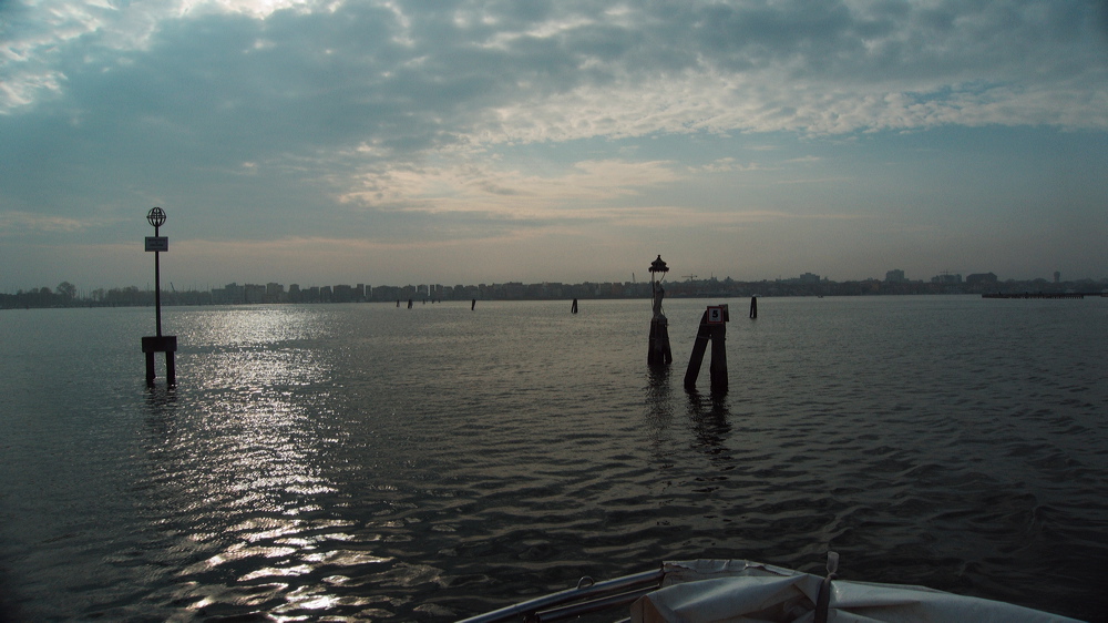 0405200908.14.42-out1.jpg