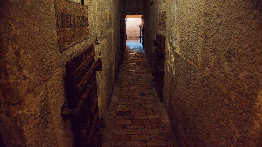 0406200910.45.35-out1.jpg