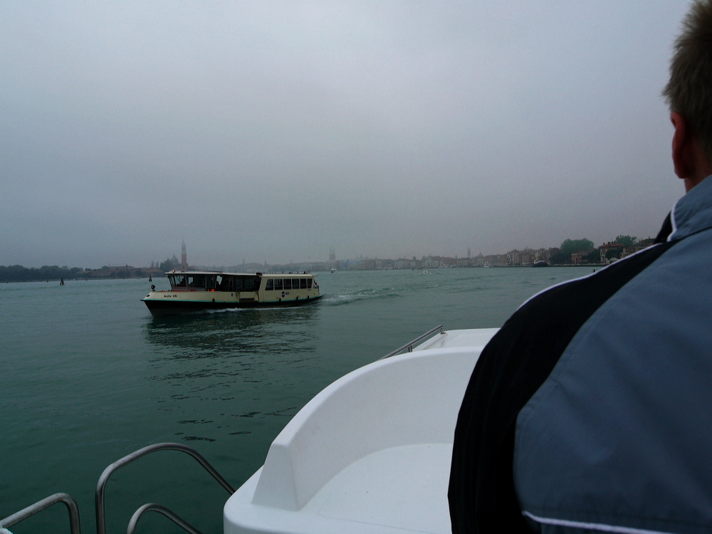 _1060589-out1.jpg